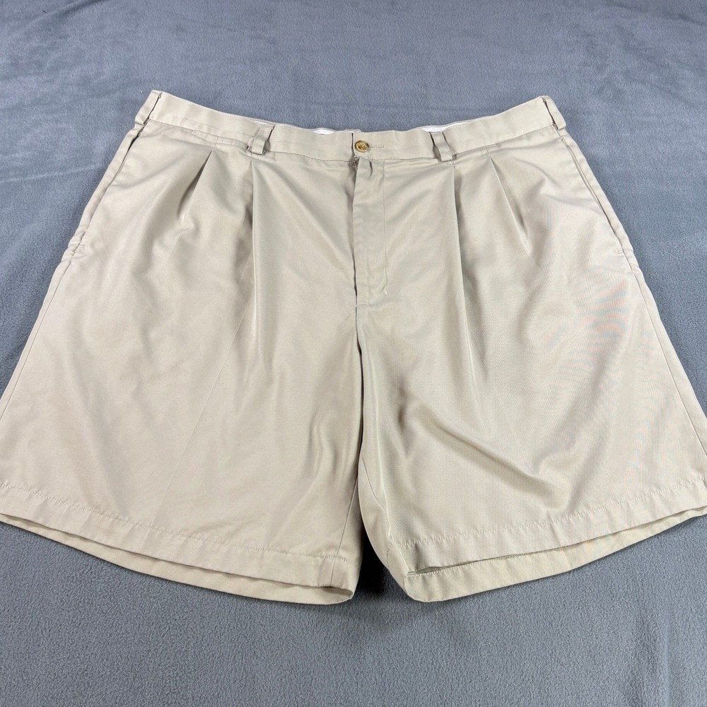 George Golf Mens Tan Khaki Pleated Performance Shorts Size 40 Classic Fit